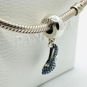 PANDORA Disney, Cinderella Sparkling Slipper